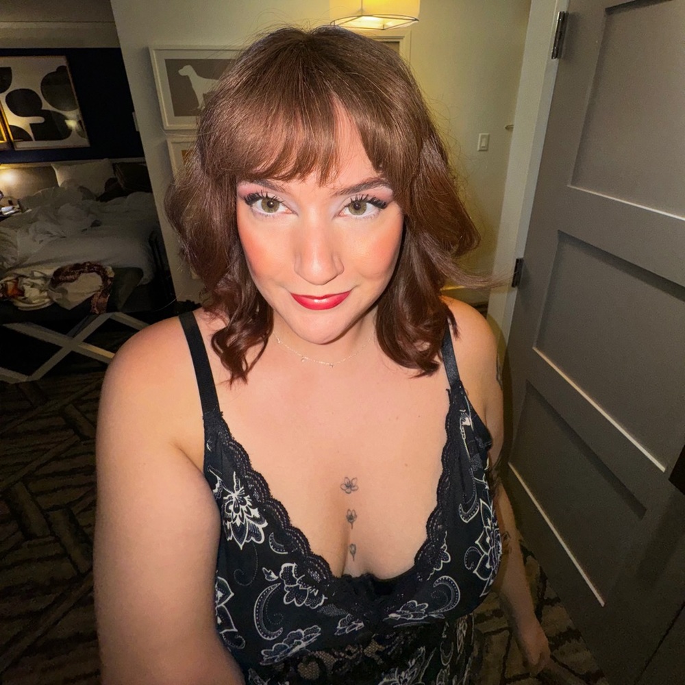 Meet your Posher, Lacey